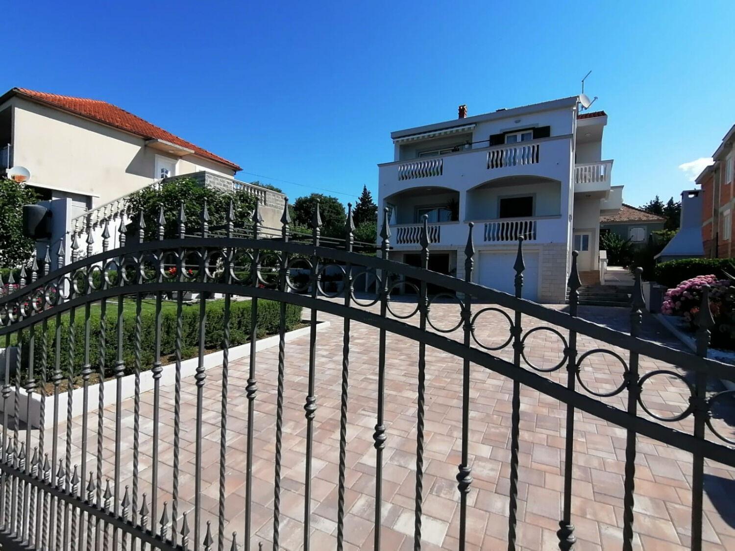 Apartments Petin Zadar Ngoại thất bức ảnh